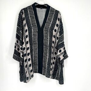 Dressori Top Womens 4X Black White Polka Dot Striped‎ Geometric Artsy Boho